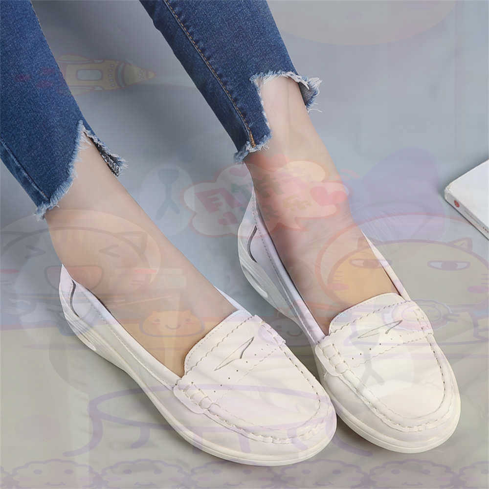 Office Tech Products - Sepatu Ukuran Besar Wanita Slip-On Lembut