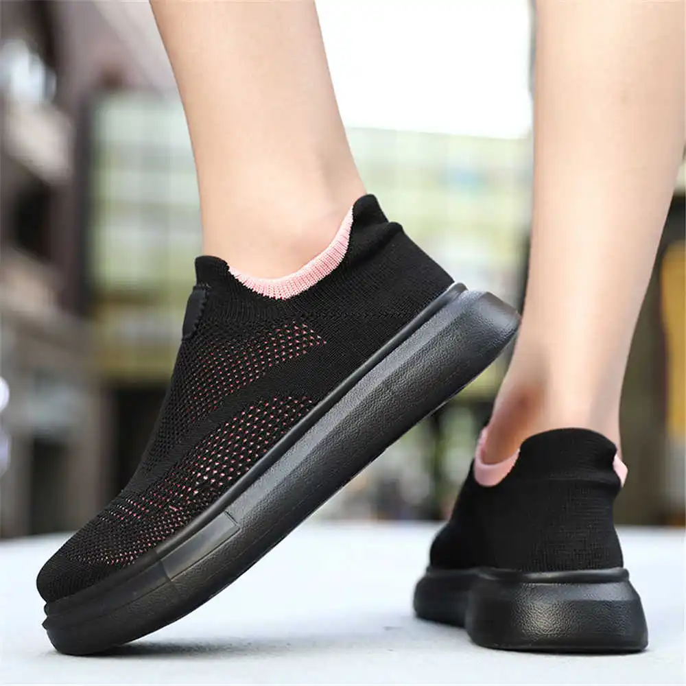 Office Tech Products - Stoking Platform sepatu cokelat untuk wanita